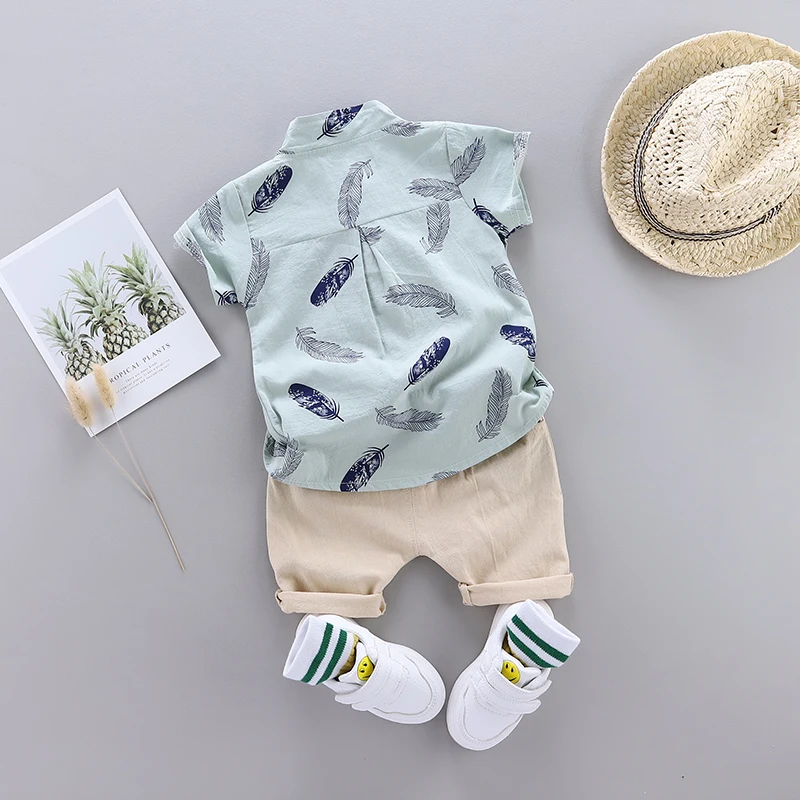 Color: Blue, Kid Size: 12M - 0-3 Year Old Baby Summer Feather Print Shirt Short Sleeve Suit