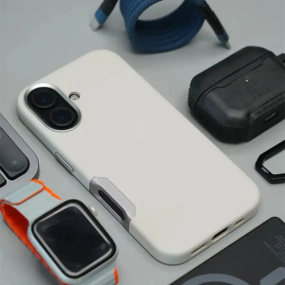 Color: SKY BLUE, Material: Silicon - Aluminium Camera Button For iPhone 16 Pro Max Case Solid Leather Alloy Len Magnetic Wireless Charge Shockproof Cover For Magsafe