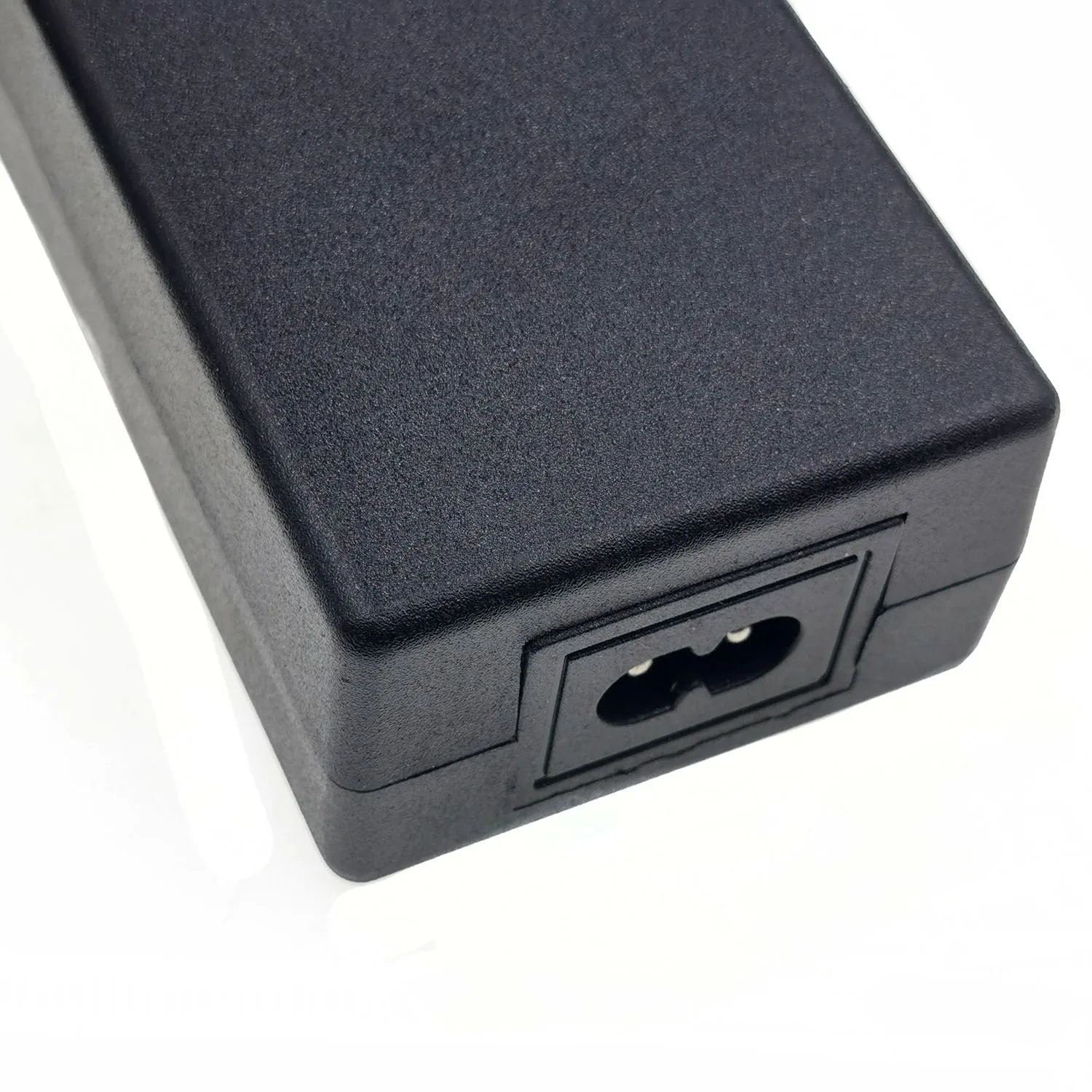 Socket Standard: us - 54.6V 2A charger for 48v Li-ion battery suitable for ebike scooter hoverboard balance bicycle DC5525 Connector