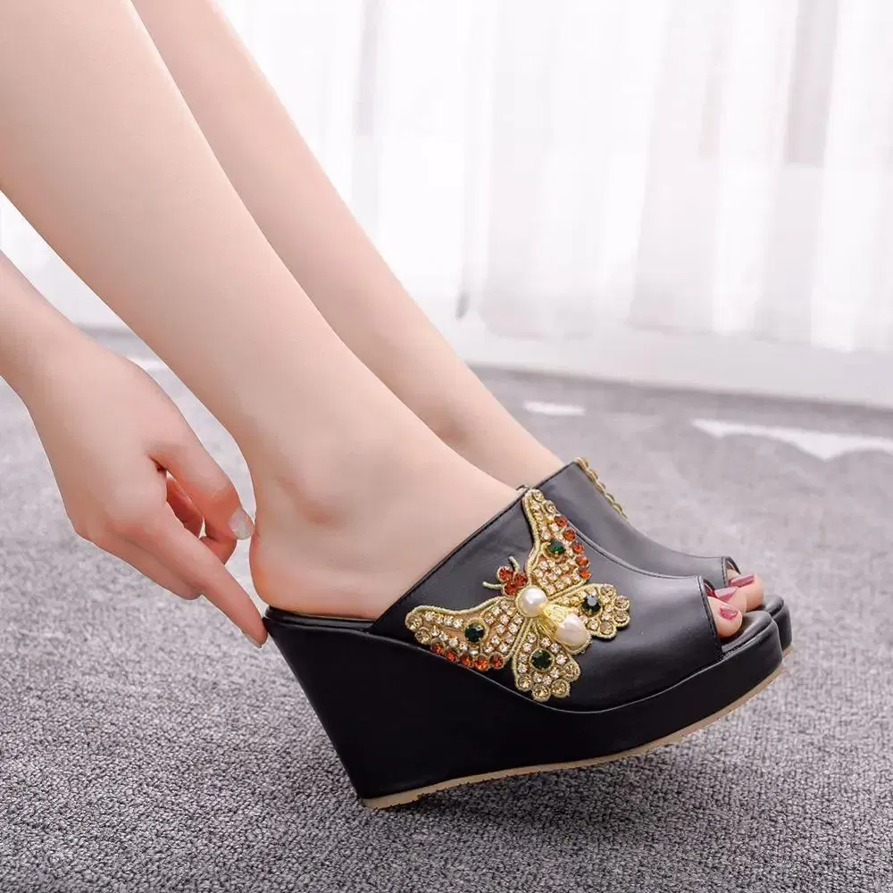 Color: black, Shoe Size: 39 - Crystal Queen 10cm Peep Toe Platform Wedges Slippers High Heels Beach Sandals Women