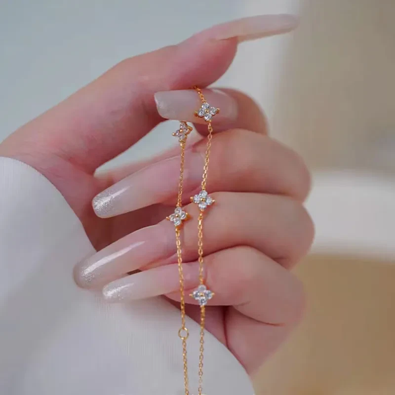 S925 Sterling Silver Clover Bracelet Female Simple Zircon