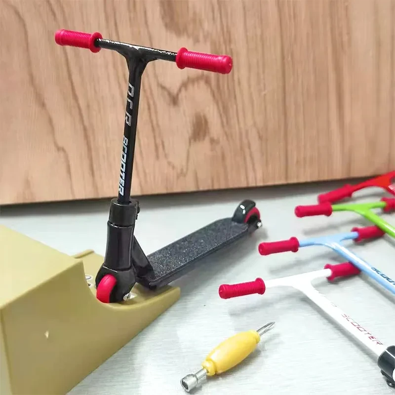 Mini Scooter Toy