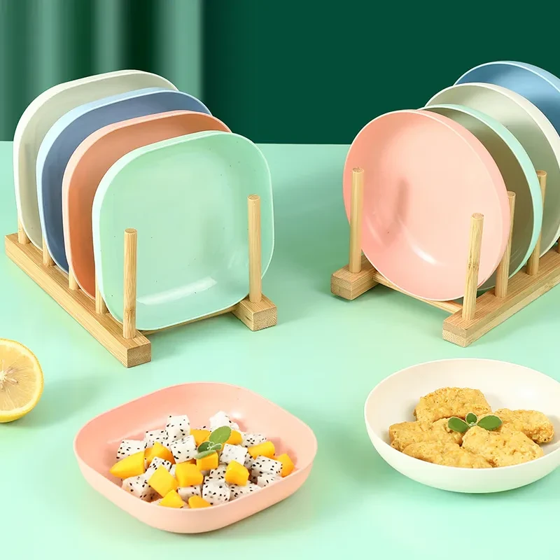 Plastic Plates