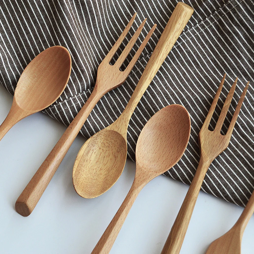 Color: green - Creative Design Thick Handle Wood Spoon Fork Portable Tableware Wooden Cutlery Sets Travel Dinnerware Environmental Kitchen Tool