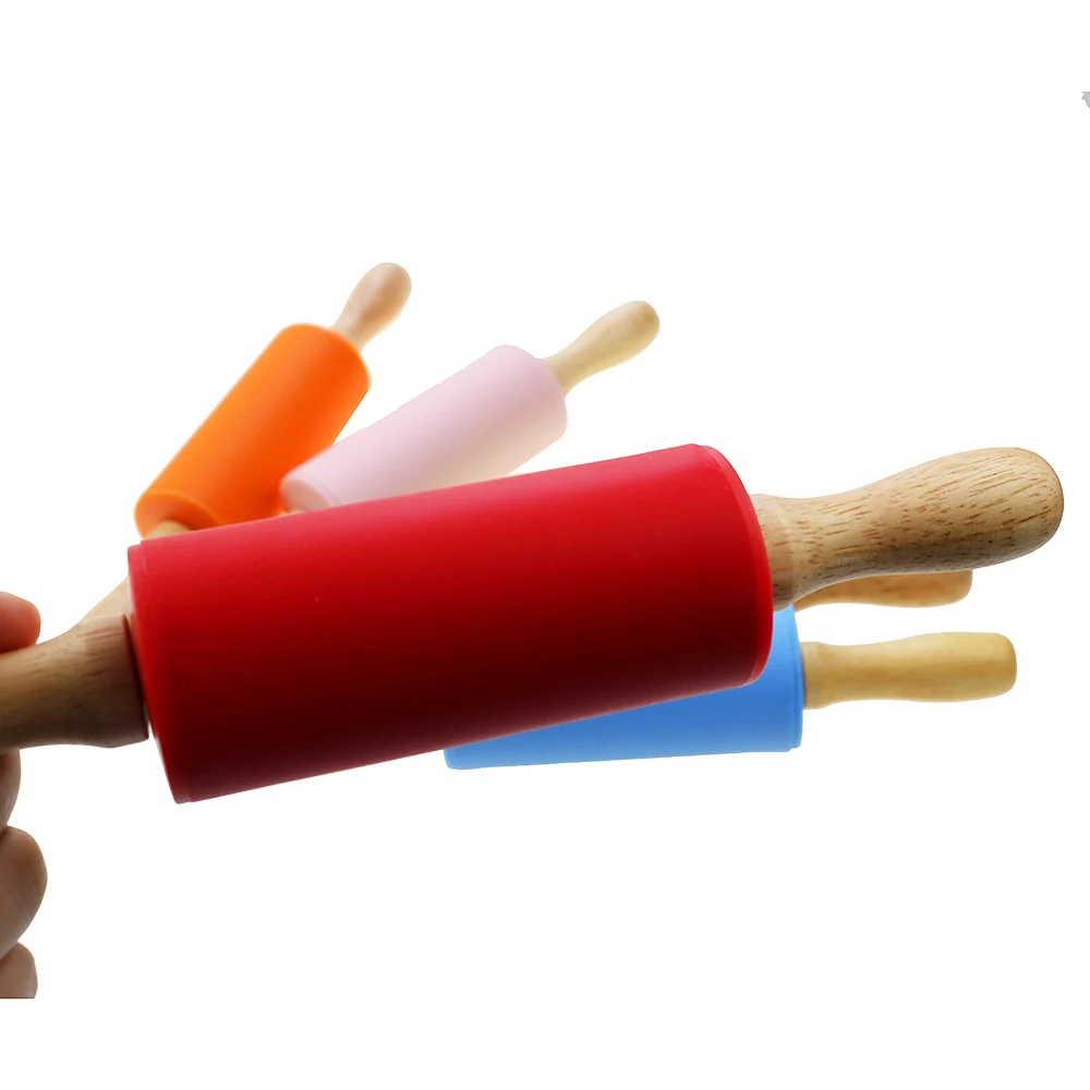 Color: Dark Khaki - 1pcs Non-Stick Wooden Handle Pin Pastry Dough Flour Roller Silicone Rolling Kitchen Baking Cooking Tools Christmas Rolling Pin